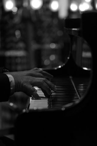 Musica funerale Valmadrera