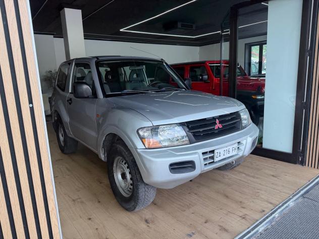 Mitsubishi Pajero 2.5 16V DI-D 3p. GLX - Foto 2