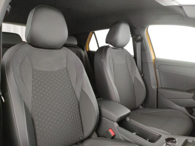 Volkswagen T-Roc 1.5 eTSI ACT 150 CV DSG R-Line - Foto 9
