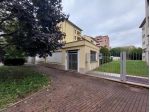 MONZA Cederna - ampio deposito con ingresso indipendente