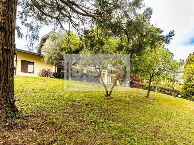 Villa per 2 nuclei famigliari a Casatenovo - Foto 11