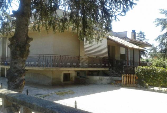 Immobile in asta di 192 m² con più di 5 locali e box auto in vendita a Lanuvio - Foto 4