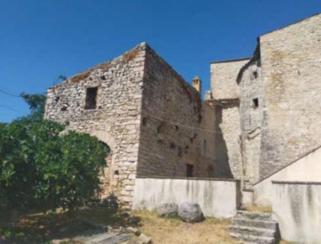 Immobile in asta di 1 m² con più di 5 locali in vendita a Massa Martana - Foto 9