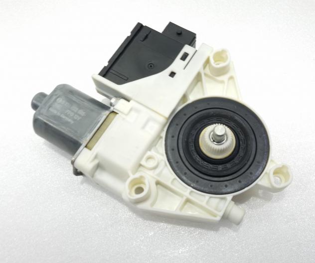 MOTORINO ALZAVETRO ANTERIORE DESTRA FIAT 500 X Serie 0130822665 (15) - Foto 6