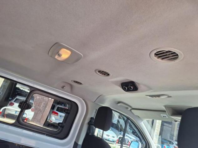 FORD Tourneo Custom 2.0 TDCi 130CV PC 8posti - UNIPRO TAGLIANDATA rif. 24117083 - Foto 8