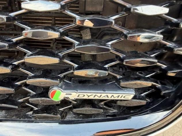 JAGUAR F-Pace 2.0 250 CV AWD aut. R-Dynamic Black rif. 23931231 - Foto 10