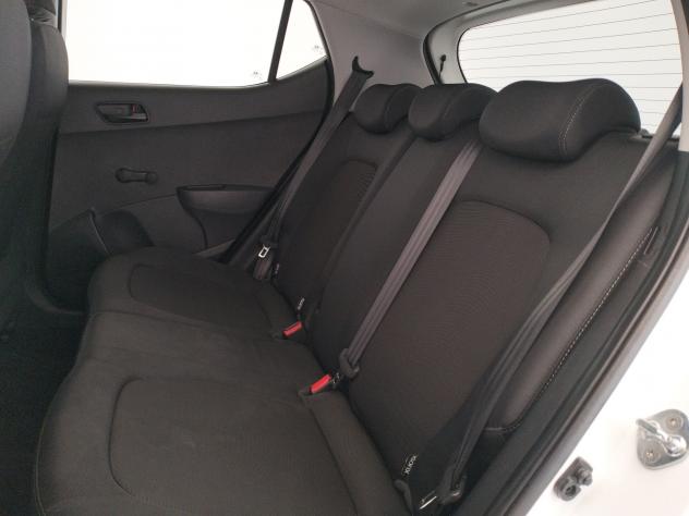 Hyundai i10 1.0 Advanced - NEOPATENTATI - Foto 10