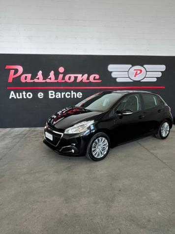 Peugeot 208 DISTIBUZIONE ESEGUITA