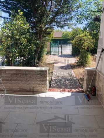 Villa a schiera centrale con giardino - Foto 3