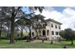 Villa in vendita a Lucca