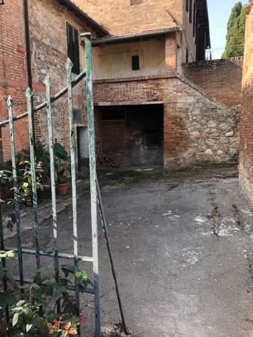 Casa semindipendente in vendita a Siena 250 mq Rif: 839732 - Foto 2