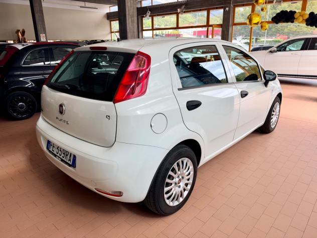 Fiat Punto 1.2benzina 69cv Neopatentati - Foto 3