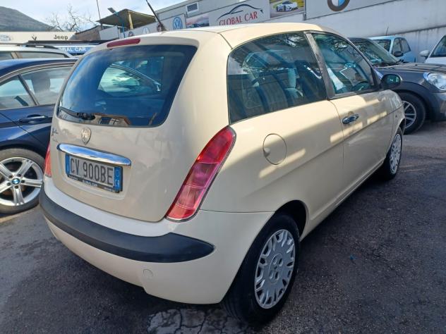 Lancia Ypsilon 1.2 Argento - Foto 5