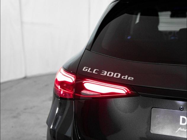 Mercedes-Benz GLC 300 de 4MATIC - Foto 4