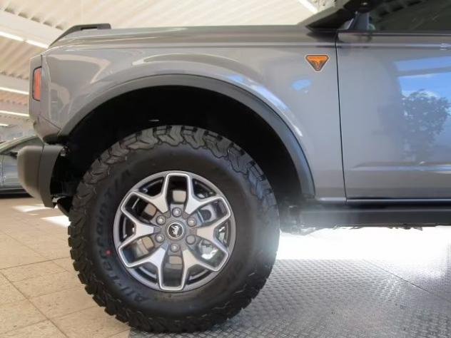 FORD Bronco 2.7 EcoBoost V6 335CV Badlands rif. 23230528 - Foto 4