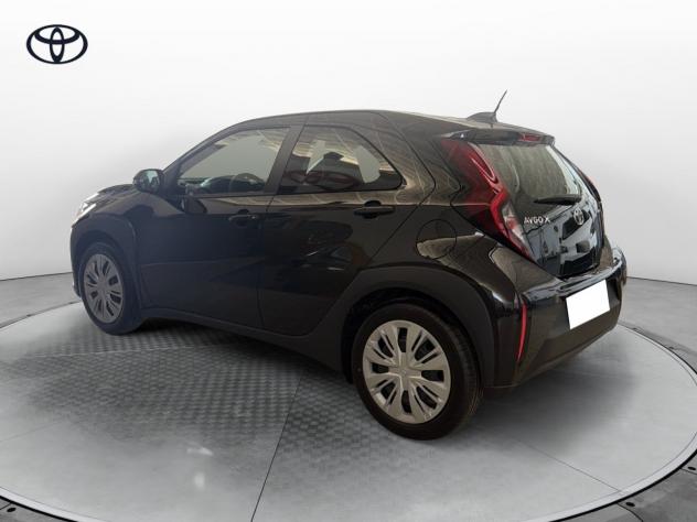 Toyota Aygo X 1.5 HYBRID 115 CVT - Foto 8