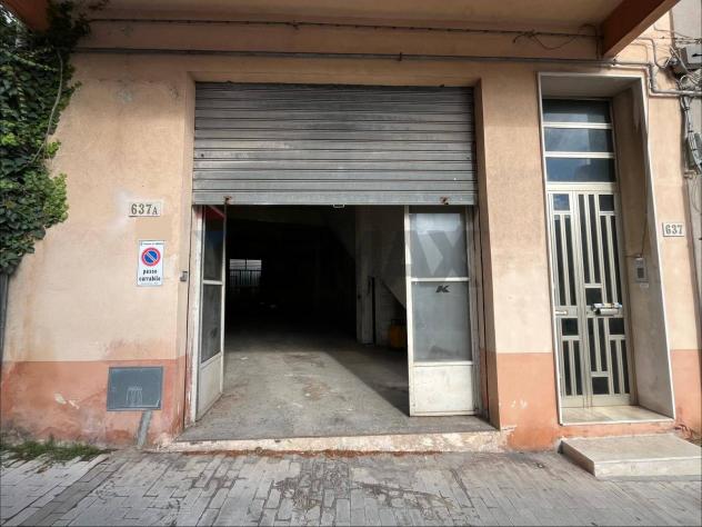 Magazzino in vendita a Ragusa, Beddio