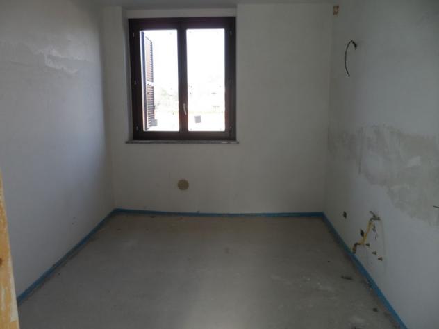 APPARTAMENTO di 3 vani e di 107 mq (CAVENAGO DI BRIANZA) rif. IGC 3 LOCALI 185.000 - Foto 8
