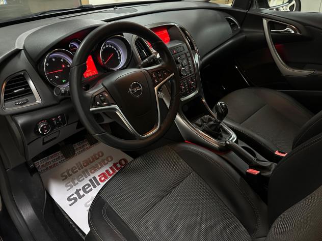 Opel Astra Sports Tourer 1.7 CDTI Cosmo 110cv - Foto 9