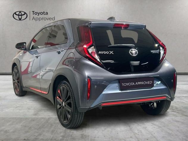 Toyota Aygo X 1.0B (72 CV) Undercover - Foto 5