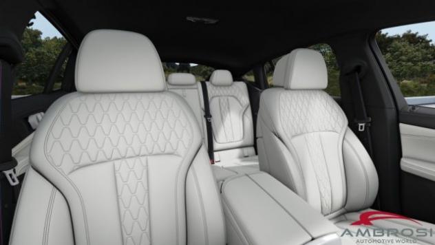 BMW X6 M60i xDrive rif. 23271923 - Foto 9