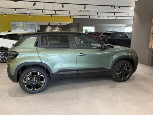 Jeep Avenger 4xe Hybrid 1.2 MHEV 4xe 85th Anniversary - Foto 9