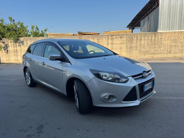 Ford Focus 1.6 TDCi 115 CV SW Titanium - Foto 5