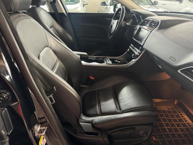 Jaguar XE 2.0 D 180 CV AWD aut. Pure - Foto 10