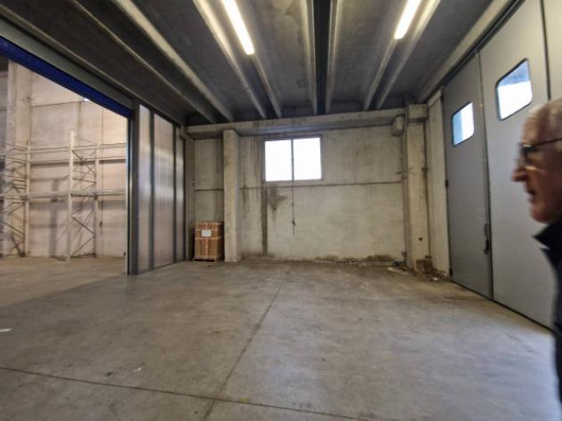 Immobile di 917 m² con 4 locali in vendita a Pogliano Milanese - Foto 19