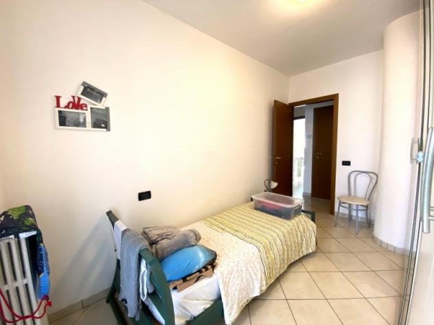 Trilocale arredato posto in zona residenziale. - Foto 8