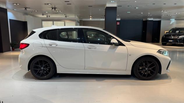 BMW 118D MSPORT 2.0 150CV- 2020 - Foto 8
