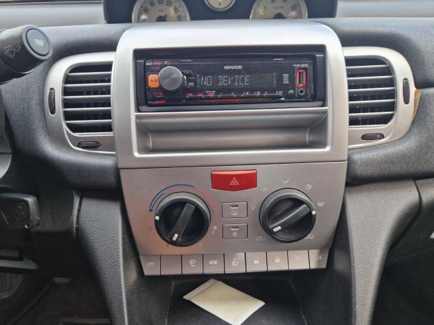 Lancia Ypsilon 1.2 60CV Benzina euro4, Clima, Servosterzo - Foto 9