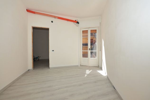 APPARTAMENTO CON TERRAZZINO - Foto 7