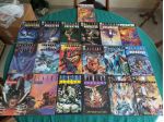 Fumetti: Aliens e Predator (miniserie complete - 17 albi) + cards