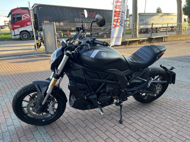 Benelli 502 C 35KW GUIDABILE A2 POCHI KM - Foto 9