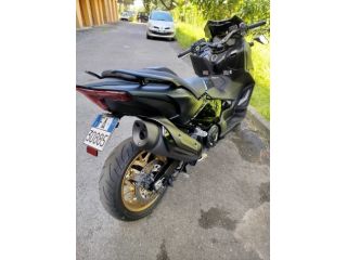 Vendo tmax tech max giugno 2022