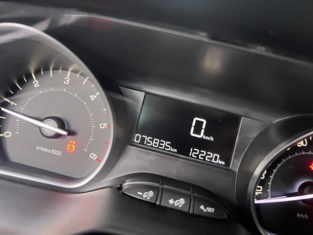 PEUGEOT 208 BlueHDi 75 5 porte KM 75.000 rif. 22818544 - Foto 7