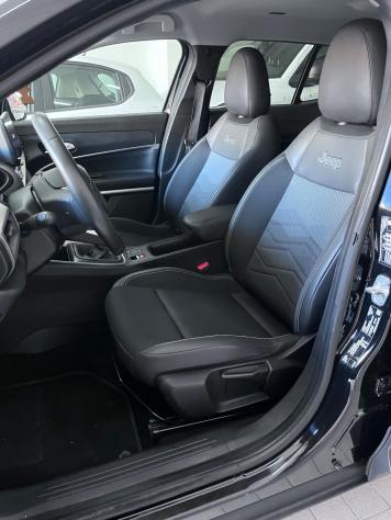 Jeep Avenger 1.2 Turbo 100 CV Summit - Foto 6