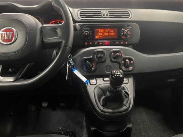 FIAT Panda III 2016 4x4 0.9 t.air t. 4x4 s&s 85cv my19 - Foto 10
