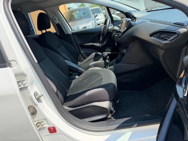 Peugeot 208 1.4 HDi 68 CV 5 porte Access - Foto 10