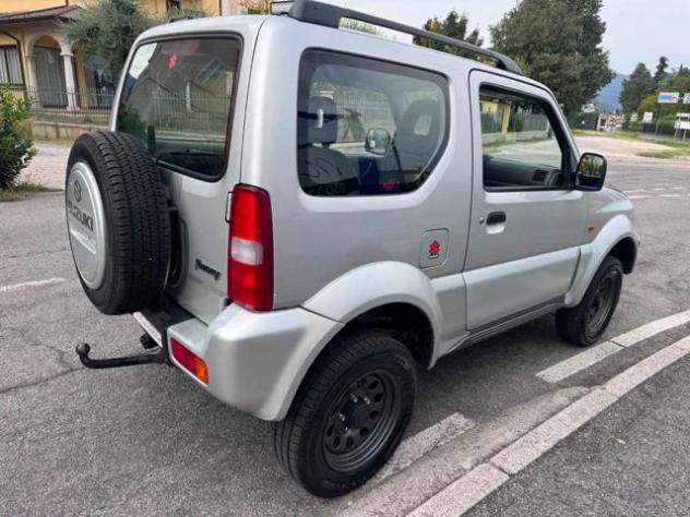 SUZUKI Jimny 1.3i 16V cat 4WD JLX rif. 24029349 - Foto 5