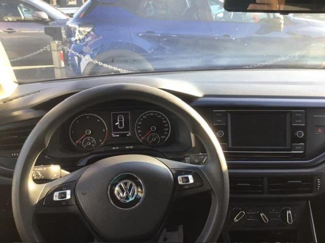 VOLKSWAGEN Polo 1.6 TDI 80cv Trendline Bluemotion rif. 24094324 - Foto 3