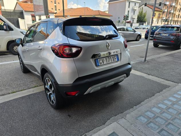 Renault Captur dCi 8V 90 CV EDC Business (AUTOCARRO) - Foto 3