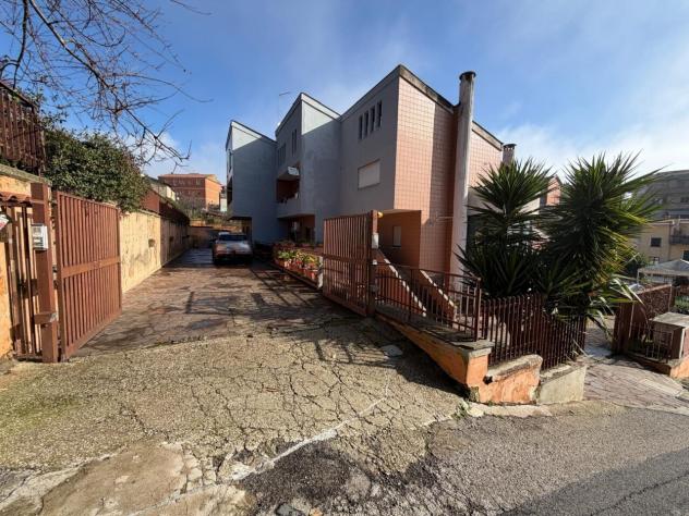 Palazzo / Edificio in vendita a Capena - Foto 12
