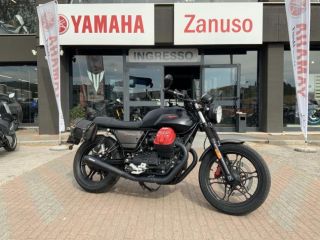 Moto Guzzi V7 III Versione speciale CARBON NUMERATA