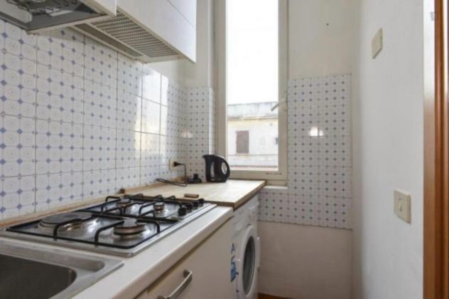 SAN LORENZO BILOCALE SU DUE LIVELLI - Foto 2