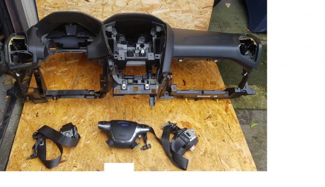 KIT AIRBAG PER FORD FOCUS DAL 2011 IN POI