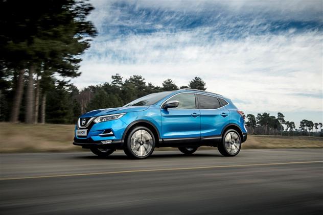 Nissan Qashqai II 2017 1.7 dci N-Motion 150cv - Foto 8