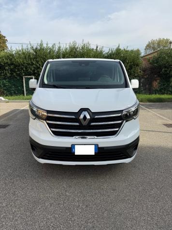 Renault Trafic 2.0 dCi - 9 POSTI - NAV - 12 MESI DI GARANZIA