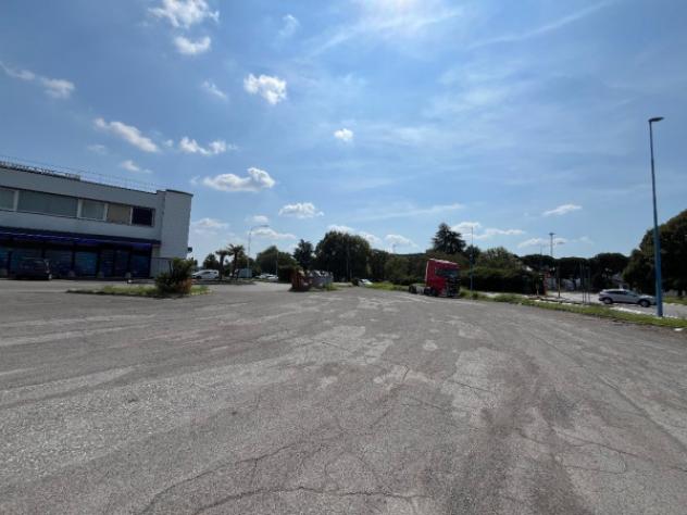 Immobile di 1500 m² con 3 locali in vendita a Brescia - Foto 6